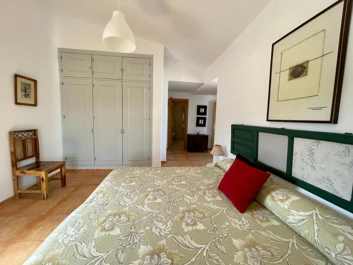 Santa Marta Complejo Rural Con Pista De Padel Guest House Archidona